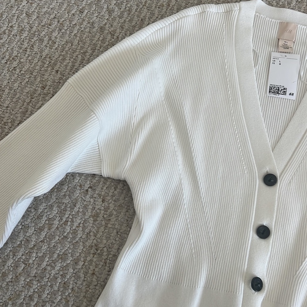 H&M Rib-Knit Cardigan - Picture 3 of 9